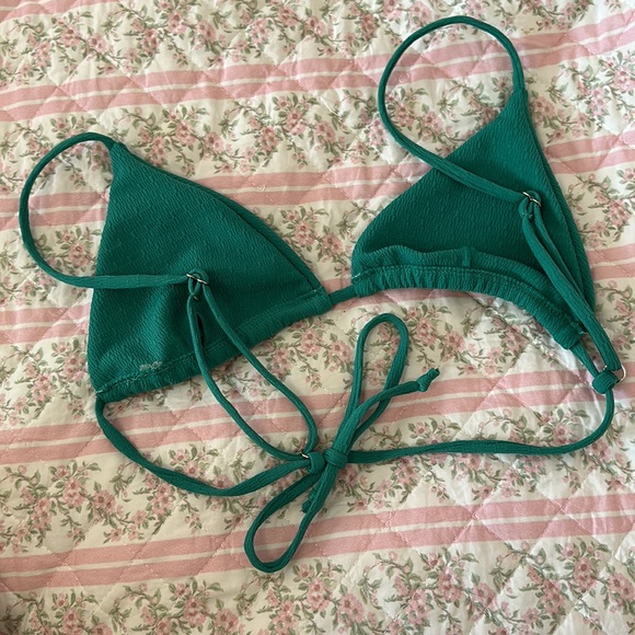 Brazilian turquoise bikini triangle top. - Picture 2 of 4